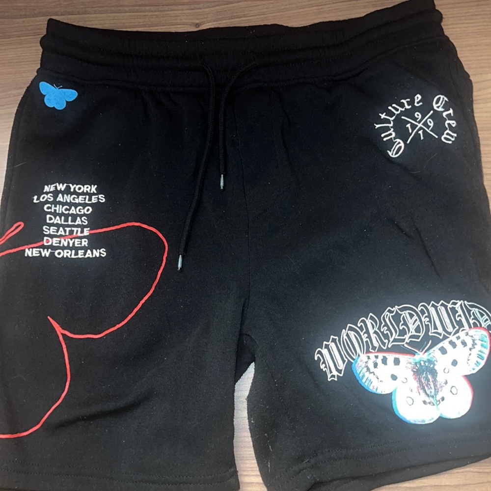 I’m making room for winter clothing so I’m just getting rid of some clothes.